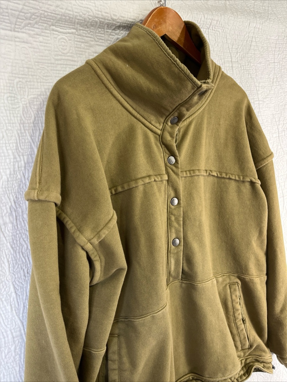 Free People Movement Sweatshirt in Tobacco Stash It Sweat Pullover Relaxed Med - Picture 7 of 16